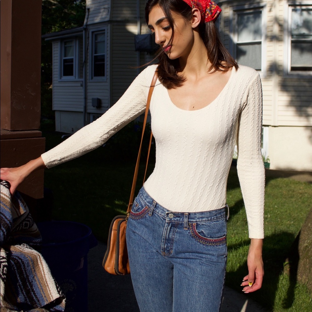 🌸3 for $30 sale🌸 White cotton bodysuit